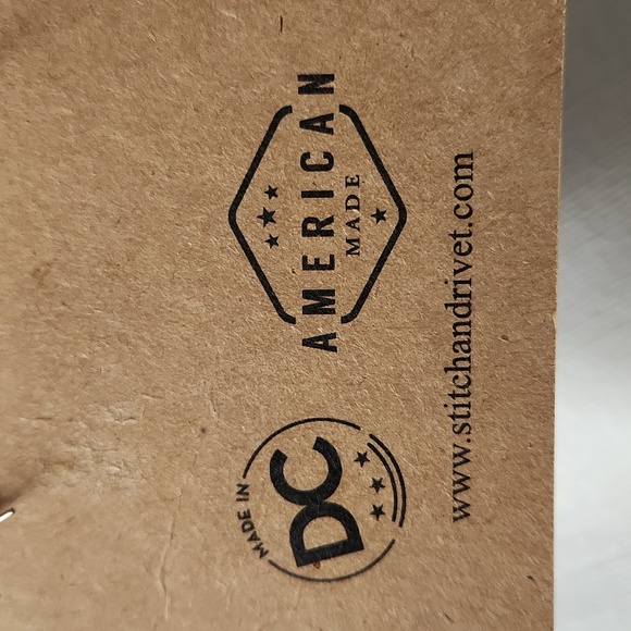 Stitch & Rivet Earring & Coin Purse Set - Picture 6 of 6